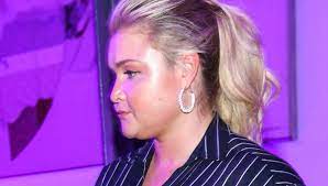 Mit angeboten aus den bereichen aktuelles, lebenssituationen, rathaus online, tourismus, kunst, kultur Sophia Thiel Drittes Update Und Die Spannung Steigt Bunte De