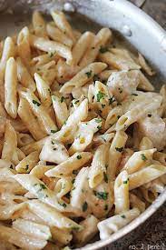 The Best One Pot Chicken Alfredo Recipe Recipe Chicken Pasta Recipes Easy Chicken Alfredo Recipes Chicken Pasta Recipes