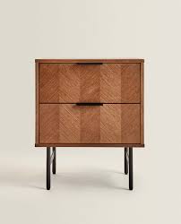 Élégance, charme et raffinement pour la ligne de vêtements de nuit proposée par zara home. Ø¬Ø±ÙÙØ© Ø§ÙØ¹ØµÙØ§Ù Ø®ÙØ²ÙØ± Zara Home Table De Chevet Myfirstdirectorship Com