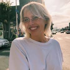 Lindsay Upp (@LindsayUpp)