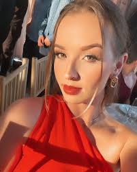 Renata Baumel (@re_baumel) • Instagram photos and videos