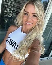 Jaclyn Wyatt's Instagram, Twitter & Facebook