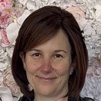 Deena Blum's Instagram, Twitter & Facebook