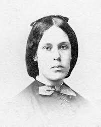 Heather Kettlewell's Instagram, Twitter & Facebook