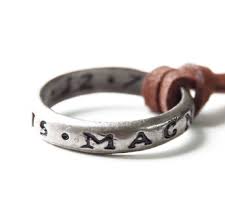 Aubrey drake graham, better known as drake is probably one of the best artists in the music world today. Amazon Com Uncharted Nathan Drake S Ring With Necklace Strap From Collector S Edition Video Games