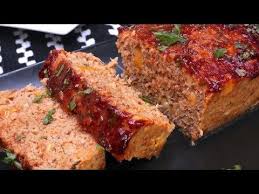 It is ideal for a perfect family dinner when all your children members are home… the meal is basically composed of ground meat which you modify to take the shape of a loaf of bread. Cheesy Bbq Turkey Meatloaf Delicious But Too Salty Next Time I Ll Either Leave Out The Added Sal Turkey Meatloaf Bbq Turkey Meatloaf Turkey Meatloaf Recipes