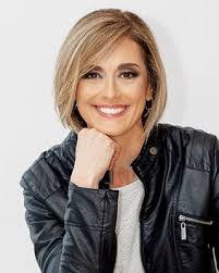 Tamara Samuels's Instagram, Twitter & Facebook