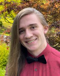 How many Colerain High School seniors are affected by the new 95%  attendance rule for prom?