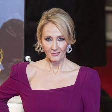 Es ist auch nicht die szene, in der macbeth seinem könig (david thewlis) das messer in die brust sticht, hastig und sehr gründlich, wie einer, der eine ungeliebte arbeit rasch erledigen will. David Thewlis Harry Potter Star Hat Seine Hermine Geheiratet Gala De