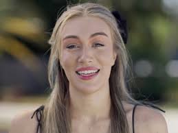 Please get rid of Veronica. She does nothing for the show. Goodbye  Veronica!!!**