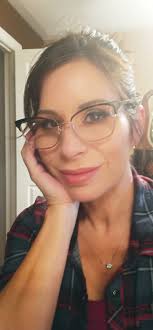 Introduction of a proud empty nester and her hobbies