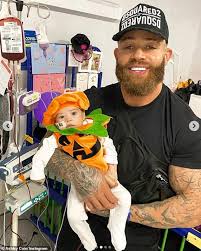 With her skating partner, timothy leduc, she is the 2019 u.s. Eotb S Ashley Cain Reveals His Daughter Azaylia Needs A Bone Marrow Transplant And Blood Donation Daily Mail Online