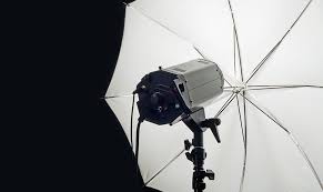 Reflectors Umbrellas And Soft Boxes Photoboothtalk Com