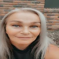 500+ "Chatfield" profiles