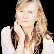 Rhonda Lamb's Instagram, Twitter & Facebook