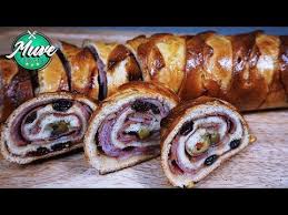Receta Pan De Jamon Venezolano Paso A Paso Muve Flavors Youtube Pan Con Jamon Receta Pan De Jamon Recetas De Comida