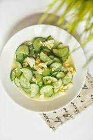 Seperti namanya, diet mencadangkan hanya memakan oleh kerana kandungan telur dan timun rendah kalori, sukar untuk melebihi keperluan kalori harian anda. Pin Di Diet Food