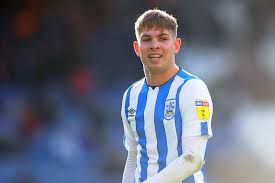Check out his latest detailed stats including goals, assists, strengths & weaknesses and match ratings. What History Tells Us About Arsenal S 50m Prospect Emile Smith Rowe And Why Huddersfield Town Must Savour Him Yorkshirelive