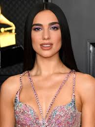 With another grammy win under her belt, dua lipa's career continues to take off. Grammys 2021 Dua Lipa Wears Sleek Hair Like Cher Photos Allure