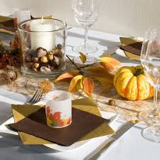 Pin Von Martina Hoffmanova Auf Hochzeit Tischdekoration Dekoration Geburtstagskerze