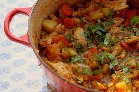 I sauté the onion with curry paste to make it fragment before adding the chicken/potato/carrot. Spicy Chicken Curry With Potatoes Carrots And Tomatoes Girl Farm Kitchen