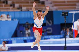 Gimnasta chileno triple finalista olímpico, 4 x finalista mundial y oro en jjpp! Wlqk7hrwak0d6m