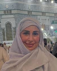 Amara Altaf's Instagram, Twitter & Facebook