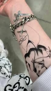 Billie Billie Small Finger Tattoos Billie Eilish