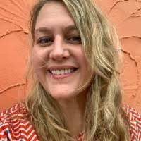 Carissa Newman's Instagram, Twitter & Facebook