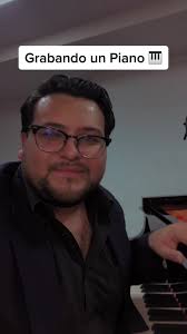 Luis Vivas (@luisvivas.music)