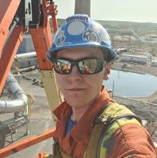 What is causing my 2001 Honda civic LX battery light to stay