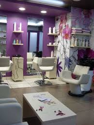 Urban jungle salon furniture collection by comfortel. Beauty Salon Small Nail Salon Interior Design Ideas Homyracks