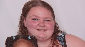 Beth Hackworth's Instagram, Twitter & Facebook