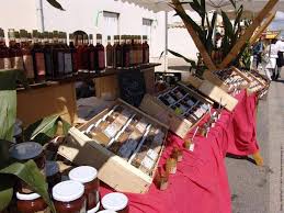 Vos obligations après votre inscription. Qui Peut Vendre Sur Un Marche Blog De L Animation Commerciale