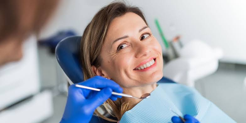 General Dentist vs. Oral Surgeon: What's the Difference?