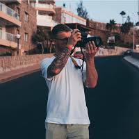 Anthony Carneiro's followers