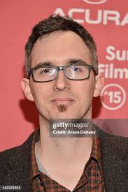 52 Photos & High Res Pictures