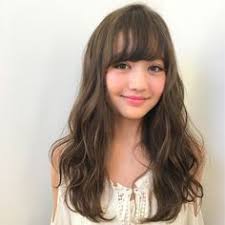 頬骨が高い人に似合う髪型ガイド ショート ロング別ヘアスタイルとポイント hair ロングヘア 髪型 ヘアスタイル ロング