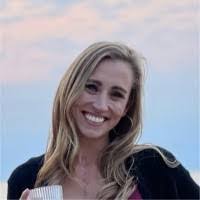 Nikki Johns's Instagram, Twitter & Facebook