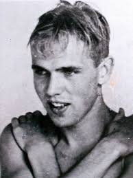 Oldest Olympians (@OldestOlympians)