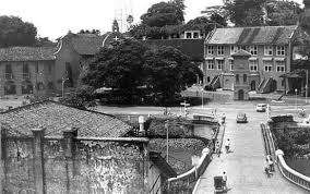 Pokok melaka berasal dari asia tropika dan pada masa ini ditanam atau tumbuh liar di malaysia nama negeri melaka dipercayai berasal daripada nama pokok ini. Cerita Melaka Gambar Melaka Dulu Dulu Facebook