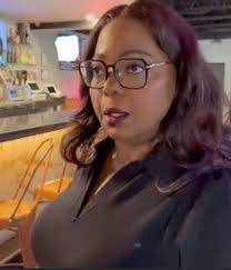 I have a feeling Anthony still wants to be with Amber.