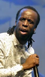 Stream youssoupha, a playlist by 2identity from desktop or your mobile device. Elle Est Fan De Youssoupha