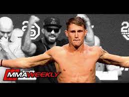Whilst in the division, he formed a friendship with fellow fighter mike here, 'the gorilla' walks towards perry and discusses what sounded like 'sparring.' following this, perry said, all i got is some mma gloves. Darren Till Recounts Mike Perry Spa Session That Turned Into A Sparring Session Full Scrum Youtube