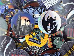1995 Pogs Gargoyles Canada Games C Bvtv Cartoon Pog Etsy Arts And Crafts Projects Gargoyles Creative Artists