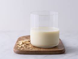 90 calories, nutrition grade (b minus), problematic ingredients, and more. Oat Milk Nutrition Facts
