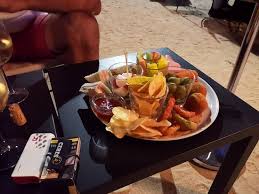 Find more caribbean restaurants near tropical time. Tropical Island Mailand Porta Venezia Restaurant Bewertungen Telefonnummer Fotos Tripadvisor