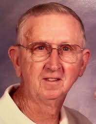 Lee Sowell's Instagram, Twitter & Facebook