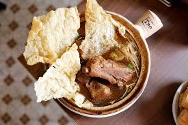 Wine chicken was too strong for my liking. 12 Best Bak Kut Teh In Singapore For Hot Peppery Soups And Tender Pork Ribs Danielfooddiary Com