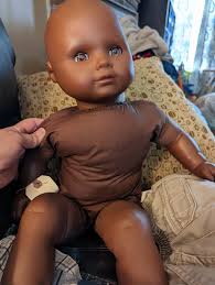 How to remove cedar scent from bags?